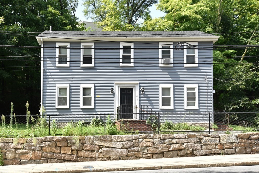 13 Main St, Framingham, Massachusetts, 4 Bedrooms Bedrooms, 12 Rooms Rooms,4 BathroomsBathrooms,Residential Income,For Sale,Main St,73392631