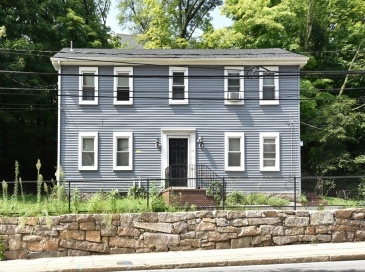 13 Main St, Framingham, Massachusetts, 4 Bedrooms Bedrooms, 12 Rooms Rooms,4 BathroomsBathrooms,Residential Income,For Sale,Main St,73392631