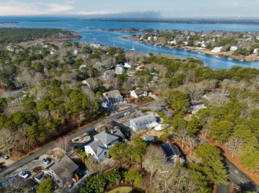 51 Manitoba Rd, Mashpee, Massachusetts, 3 Bedrooms Bedrooms, 7 Rooms Rooms,2.5 BathroomsBathrooms,Residential,For Sale,Manitoba Rd,73389114