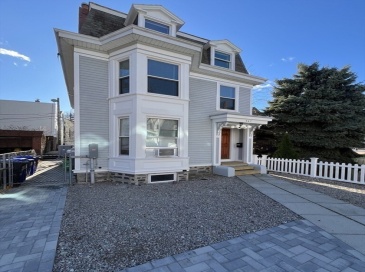 561-A E 6th St, Boston, Massachusetts, 6 Bedrooms Bedrooms, 12 Rooms Rooms,4 BathroomsBathrooms,Residential Income,For Sale,E 6th St,73393275