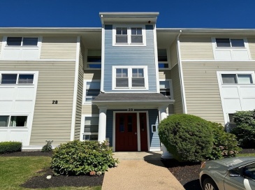 26 Beacon, Burlington, Massachusetts, 2 Bedrooms Bedrooms, 4 Rooms Rooms,1 BathroomBathrooms,Residential Lease,For Rent,Beacon,73418884