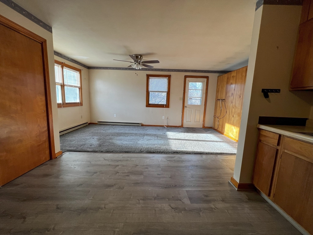 3 Jacobson Dr, Auburn, Massachusetts, 1 Bedroom Bedrooms, 4 Rooms Rooms,1 BathroomBathrooms,Residential Lease,For Rent,Jacobson Dr,73429514