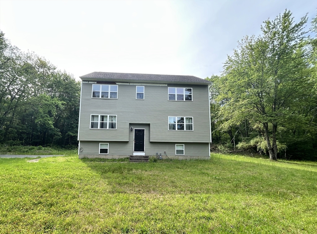 383 Porter Rd, East Longmeadow, Massachusetts, 5 Bedrooms Bedrooms, 11 Rooms Rooms,4.5 BathroomsBathrooms,Residential,For Sale,Porter Rd,73382202
