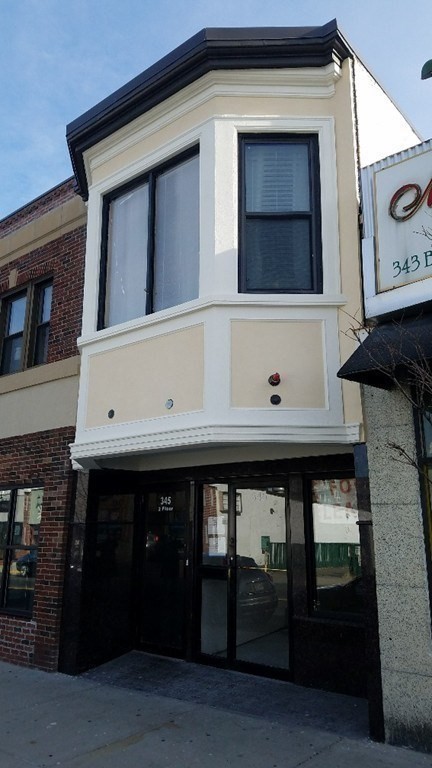 345 Broadway, Revere, Massachusetts, ,Commercial Lease,For Rent,Broadway,73393625