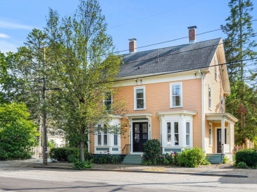 78 Purchase St, Newburyport, Massachusetts, 4 Bedrooms Bedrooms, 8 Rooms Rooms,2.5 BathroomsBathrooms,Residential,For Sale,Purchase St,73411535