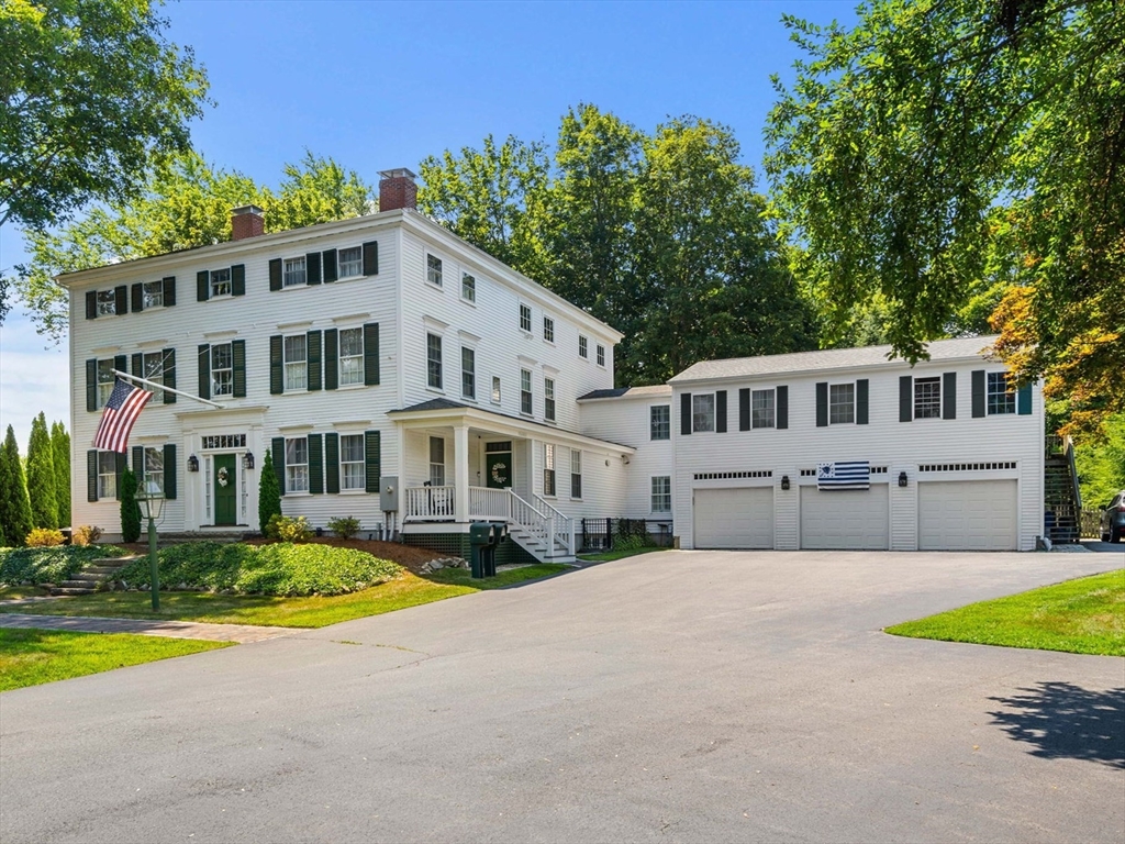 347 High Street, Newburyport, Massachusetts, 5 Bedrooms Bedrooms, 13 Rooms Rooms,5.5 BathroomsBathrooms,Residential,For Sale,High Street,73411146