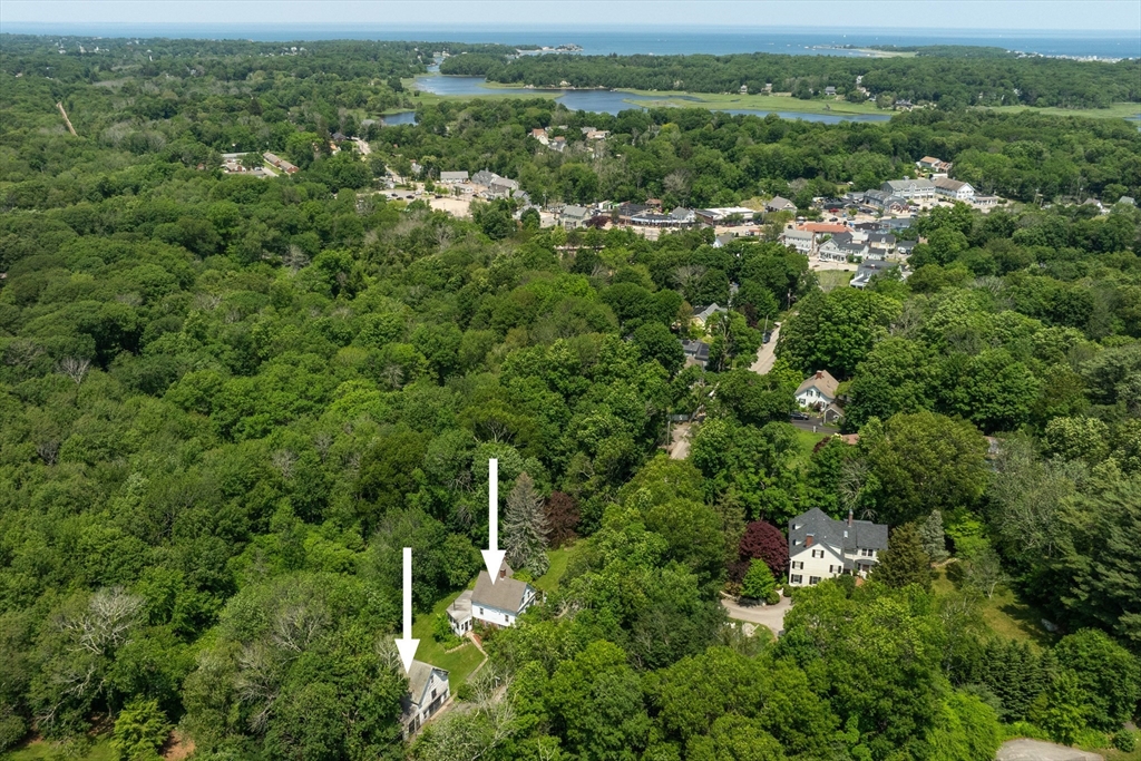 38 Booth Hill Rd, Scituate, Massachusetts, 3 Bedrooms Bedrooms, 7 Rooms Rooms,1 BathroomBathrooms,Residential,For Sale,Booth Hill Rd,73391892