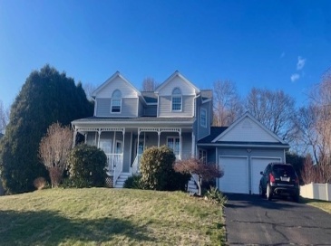 49 Valley View Drive, Ludlow, Massachusetts, 3 Bedrooms Bedrooms, 6 Rooms Rooms,2.5 BathroomsBathrooms,Residential,For Sale,Valley View Drive,73337847