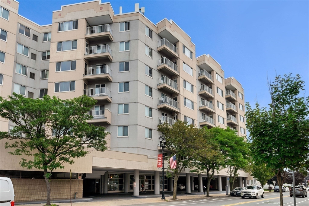 30 Chelsea St, Everett, Massachusetts, 2 Bedrooms Bedrooms, 4 Rooms Rooms,2 BathroomsBathrooms,Residential Lease,For Rent,Chelsea St,73435273