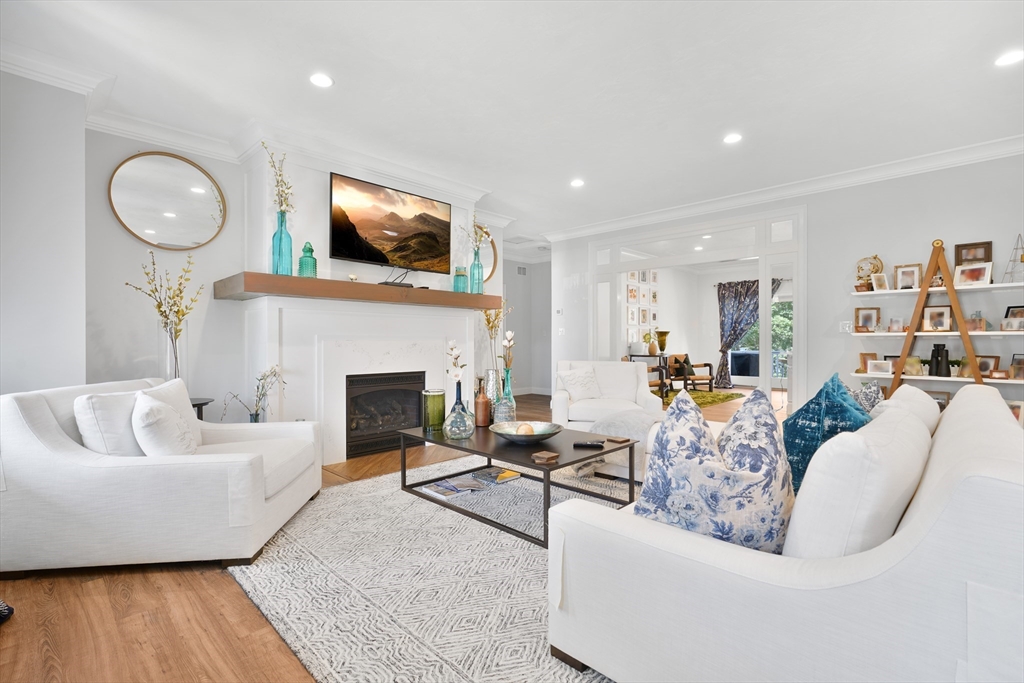 31 Ridge St, Berkley, Massachusetts, 3 Bedrooms Bedrooms, 8 Rooms Rooms,2.5 BathroomsBathrooms,Residential,For Sale,Ridge St,73417780