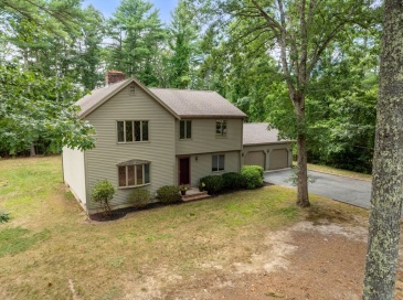 9 Randall Rd, Rochester, Massachusetts, 3 Bedrooms Bedrooms, 6 Rooms Rooms,2.5 BathroomsBathrooms,Residential,For Sale,Randall Rd,73407753