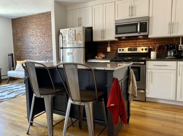 178 North Street, Boston, Massachusetts, 2 Bedrooms Bedrooms, 7 Rooms Rooms,1 BathroomBathrooms,Residential Lease,For Rent,North Street,73427431