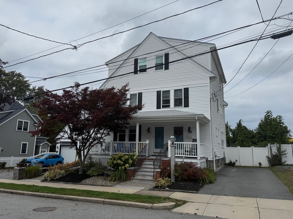 69 Irving Street, Winchester, Massachusetts, 2 Bedrooms Bedrooms, 5 Rooms Rooms,1 BathroomBathrooms,Residential Lease,For Rent,Irving Street,73438723