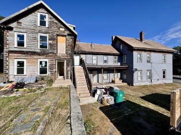 216 Kimball St, Fitchburg, Massachusetts, 8 Bedrooms Bedrooms, 18 Rooms Rooms,4 BathroomsBathrooms,Residential Income,For Sale,Kimball St,73425886