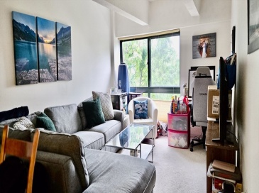 42 8th, Boston, Massachusetts, 1 Bedroom Bedrooms, 3 Rooms Rooms,1 BathroomBathrooms,Residential Lease,For Rent,8th,73408668