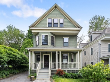 27 Chilcott Place, Boston, Massachusetts, 5 Bedrooms Bedrooms, 8 Rooms Rooms,2 BathroomsBathrooms,Residential,For Sale,Chilcott Place,73382557