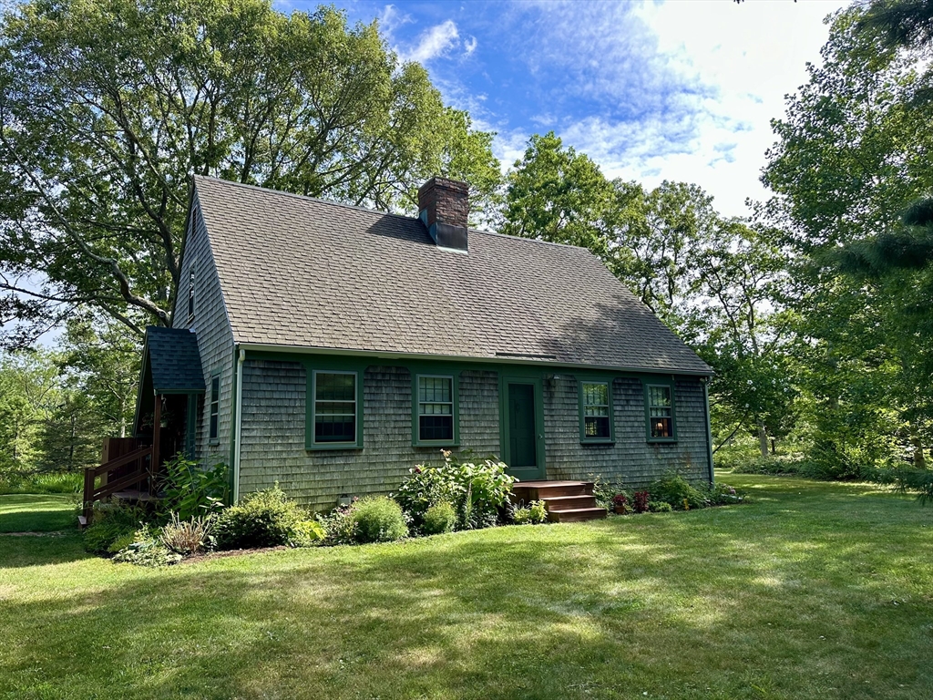32 Machipscat Trail, West Tisbury, Massachusetts, 3 Bedrooms Bedrooms, 6 Rooms Rooms,1.5 BathroomsBathrooms,Residential,For Sale,Machipscat Trail,73369577