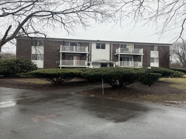 50 Francis, Holbrook, Massachusetts, 2 Bedrooms Bedrooms, 4 Rooms Rooms,1 BathroomBathrooms,Residential Lease,For Rent,Francis,73432803