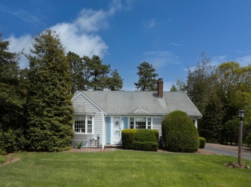 40 Joan Rd., Barnstable, Massachusetts, 2 Bedrooms Bedrooms, 5 Rooms Rooms,1 BathroomBathrooms,Residential,For Sale,Joan Rd.,73395312 40 Joan Rd., Barnstable, Massachusetts, 2 Bedrooms Bedrooms, 5 Rooms Rooms,1 BathroomBathrooms,Residential,For Sale,Joan Rd.,73395312