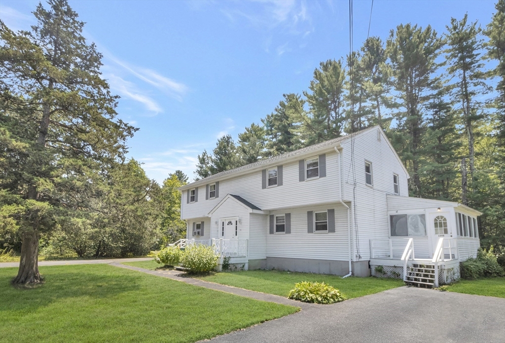 1355-1357 East Street, Mansfield, Massachusetts, 6 Bedrooms Bedrooms, 14 Rooms Rooms,3 BathroomsBathrooms,Residential Income,For Sale,East Street,73412567