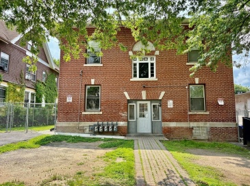 116 Fort Pleasant Street, Springfield, Massachusetts, 14 Bedrooms Bedrooms, 26 Rooms Rooms,6 BathroomsBathrooms,Residential Income,For Sale,Fort Pleasant Street,73388005