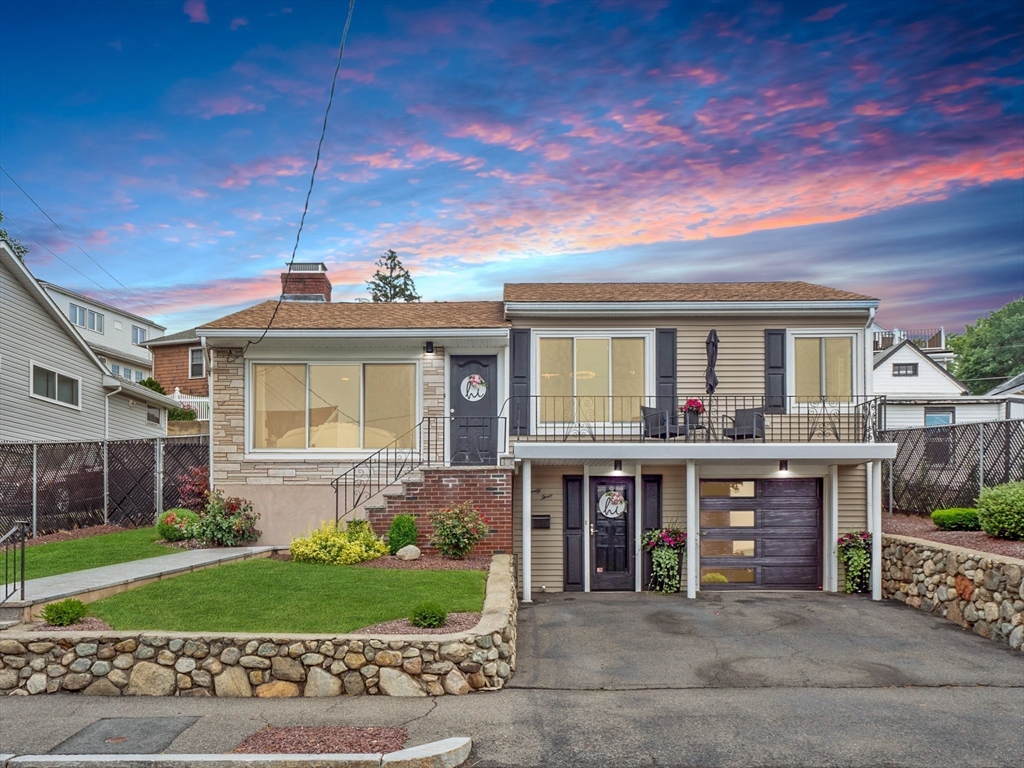 73 Ridge Rd, Revere, Massachusetts, 3 Bedrooms Bedrooms, 6 Rooms Rooms,1 BathroomBathrooms,Residential Lease,For Rent,Ridge Rd,73438538