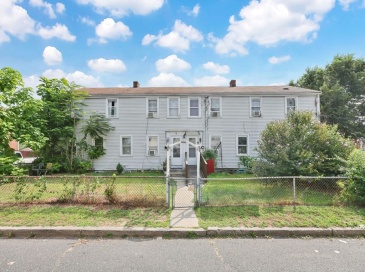 7 Kelly Pl, Springfield, Massachusetts, 10 Bedrooms Bedrooms, 18 Rooms Rooms,4 BathroomsBathrooms,Residential Income,For Sale,Kelly Pl,73415852