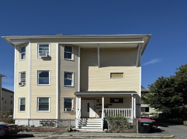 24 Vale St, Worcester, Massachusetts, 9 Bedrooms Bedrooms, 15 Rooms Rooms,3 BathroomsBathrooms,Residential Income,For Sale,Vale St,73423290