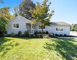 19 Deerfield Circle, Hampden, Massachusetts, 3 Bedrooms Bedrooms, 5 Rooms Rooms,1.5 BathroomsBathrooms,Residential,For Sale,Deerfield Circle,73428446