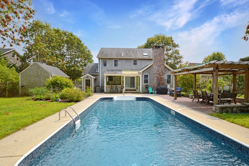 48 Tara Ter, Bourne, Massachusetts, 3 Bedrooms Bedrooms, 6 Rooms Rooms,2.5 BathroomsBathrooms,Residential,For Sale,Tara Ter,73423407