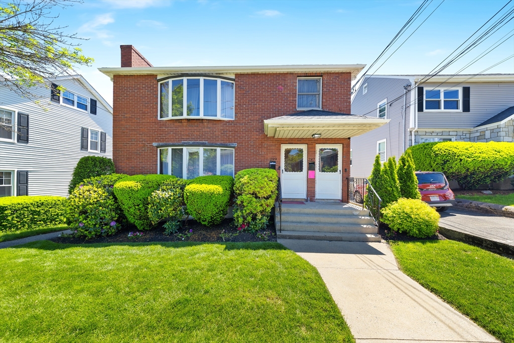 287 Lexington St, Watertown, Massachusetts, 4 Bedrooms Bedrooms, 12 Rooms Rooms,4 BathroomsBathrooms,Residential Income,For Sale,Lexington St,73386810