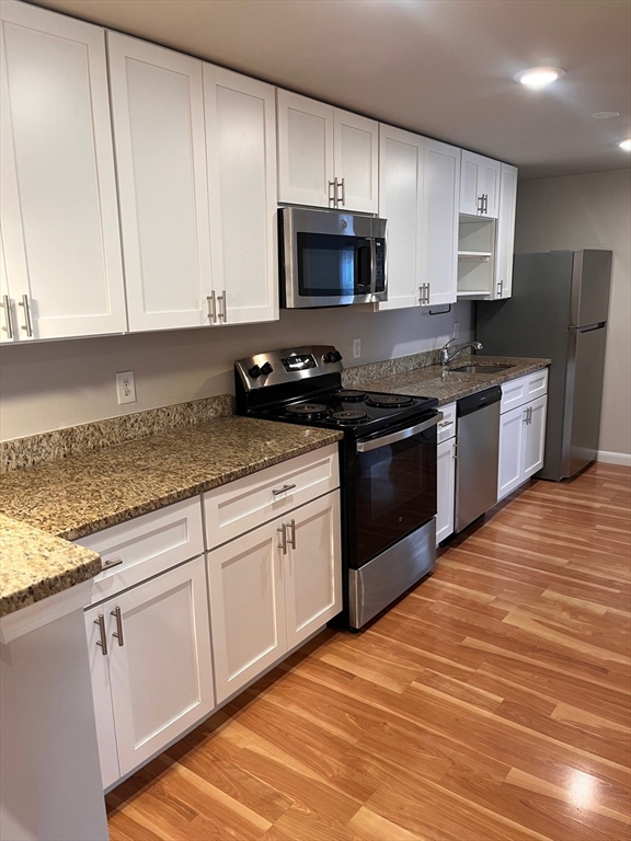 117 Central Street, Acton, Massachusetts, 2 Bedrooms Bedrooms, 5 Rooms Rooms,1 BathroomBathrooms,Residential Lease,For Rent,Central Street,73441077