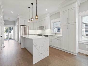 61 Springfield St, Somerville, Massachusetts, 4 Bedrooms Bedrooms, 9 Rooms Rooms,3.5 BathroomsBathrooms,Residential Lease,For Rent,Springfield St,73428651