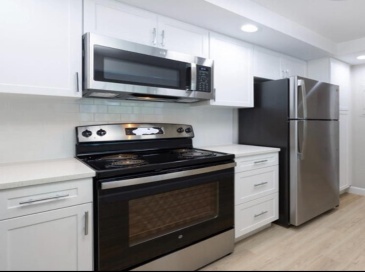 7 Stonehill, Stoneham, Massachusetts, 1 Bedroom Bedrooms, 2 Rooms Rooms,1 BathroomBathrooms,Residential Lease,For Rent,Stonehill,73419246