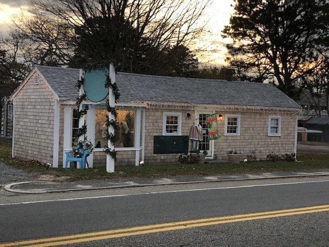 855 Main St, Dennis, Massachusetts, ,Commercial Sale,For Sale,Main St,73411108