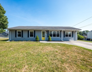 150 Townsend St, New Bedford, Massachusetts, 3 Bedrooms Bedrooms, 6 Rooms Rooms,1.5 BathroomsBathrooms,Residential,For Sale,Townsend St,73411747