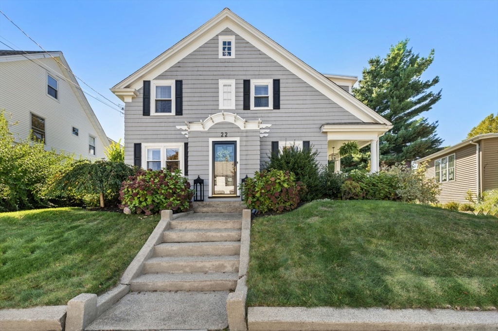 22 Johnson Ave, Medford, Massachusetts, 4 Bedrooms Bedrooms, 7 Rooms Rooms,2 BathroomsBathrooms,Residential Lease,For Rent,Johnson Ave,73439753