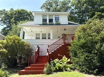 32 Hadwen Lane, Worcester, Massachusetts, 3 Bedrooms Bedrooms, 7 Rooms Rooms,1 BathroomBathrooms,Residential Lease,For Rent,Hadwen Lane,73418257