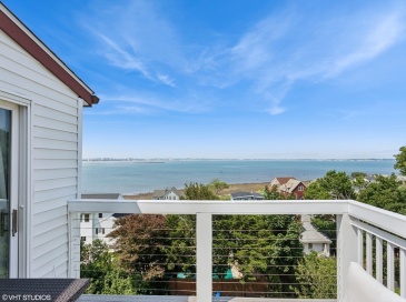 44 Cliff, Winthrop, Massachusetts, 3 Bedrooms Bedrooms, 7 Rooms Rooms,2 BathroomsBathrooms,Residential,For Sale,Cliff,73400042