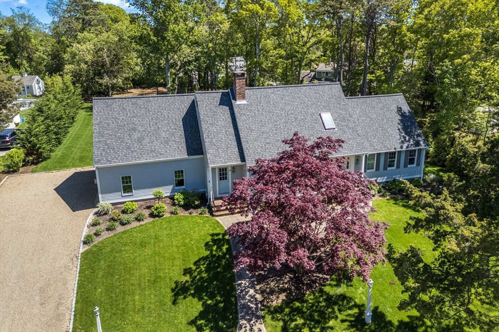 12 Paddocks Path, Dennis, Massachusetts, 4 Bedrooms Bedrooms, 7 Rooms Rooms,2.5 BathroomsBathrooms,Residential,For Sale,Paddocks Path,73418168