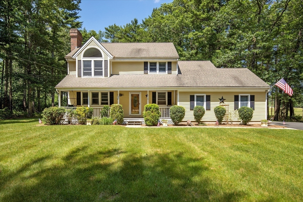 290 Mendell Rd, Rochester, Massachusetts, 3 Bedrooms Bedrooms, 7 Rooms Rooms,2.5 BathroomsBathrooms,Residential,For Sale,Mendell Rd,73395029