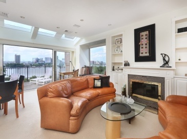 412 Beacon Street, Boston, Massachusetts, 3 Bedrooms Bedrooms, 6 Rooms Rooms,2.5 BathroomsBathrooms,Residential Lease,For Rent,Beacon Street,73325241 412 Beacon Street, Boston, Massachusetts, 3 Bedrooms Bedrooms, 6 Rooms Rooms,2.5 BathroomsBathrooms,Residential Lease,For Rent,Beacon Street,73325241