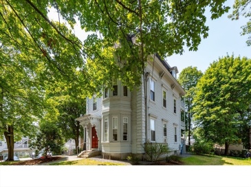 613-617 School Street, Lowell, Massachusetts, 5 Bedrooms Bedrooms, 21 Rooms Rooms,6 BathroomsBathrooms,Residential Income,For Sale,School Street,73349757