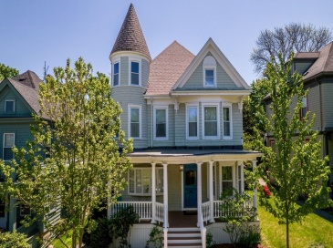 42 Pearl St., New Bedford, Massachusetts, 5 Bedrooms Bedrooms, 15 Rooms Rooms,3 BathroomsBathrooms,Residential,For Sale,Pearl St.,73374947