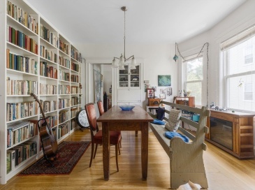 50-52 Chilton St, Cambridge, Massachusetts, 5 Bedrooms Bedrooms, 10 Rooms Rooms,3 BathroomsBathrooms,Residential Income,For Sale,Chilton St,73395862