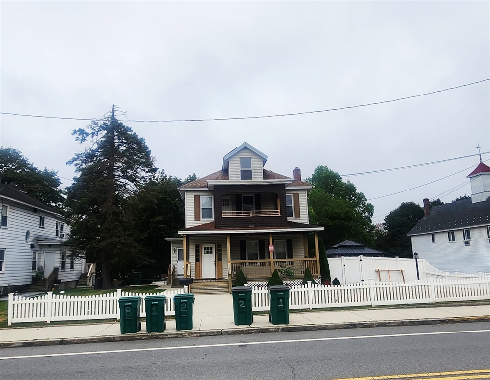 107 Summer St, Fitchburg, Massachusetts, 8 Bedrooms Bedrooms, 15 Rooms Rooms,3 BathroomsBathrooms,Residential Income,For Sale,Summer St,73422586