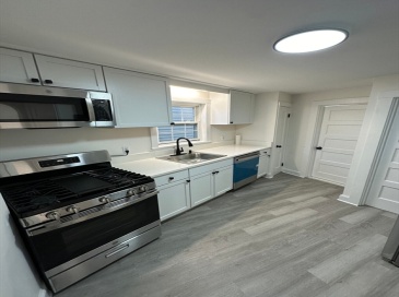 493 Lynn St, Malden, Massachusetts, 2 Bedrooms Bedrooms, 4 Rooms Rooms,1 BathroomBathrooms,Residential Lease,For Rent,Lynn St,73400457 493 Lynn St, Malden, Massachusetts, 2 Bedrooms Bedrooms, 4 Rooms Rooms,1 BathroomBathrooms,Residential Lease,For Rent,Lynn St,73400457