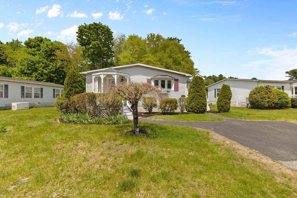 5 Forsythia Lane, Rockland, Massachusetts, 2 Bedrooms Bedrooms, 7 Rooms Rooms,2 BathroomsBathrooms,Residential,For Sale,Forsythia Lane,73374579