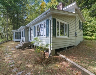 236 Norwich Lk, Huntington, Massachusetts, 3 Bedrooms Bedrooms, 5 Rooms Rooms,1 BathroomBathrooms,Residential,For Sale,Norwich Lk,73432179