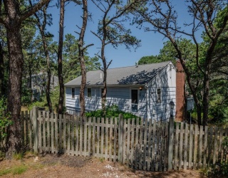50 Massasoit Rd, Wellfleet, Massachusetts, 3 Bedrooms Bedrooms, 5 Rooms Rooms,2 BathroomsBathrooms,Residential,For Sale,Massasoit Rd,73406530